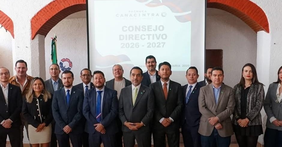 Evento de toma de protesta de la Mesa Directiva de CANACINTRA Pachuca 2026-2027